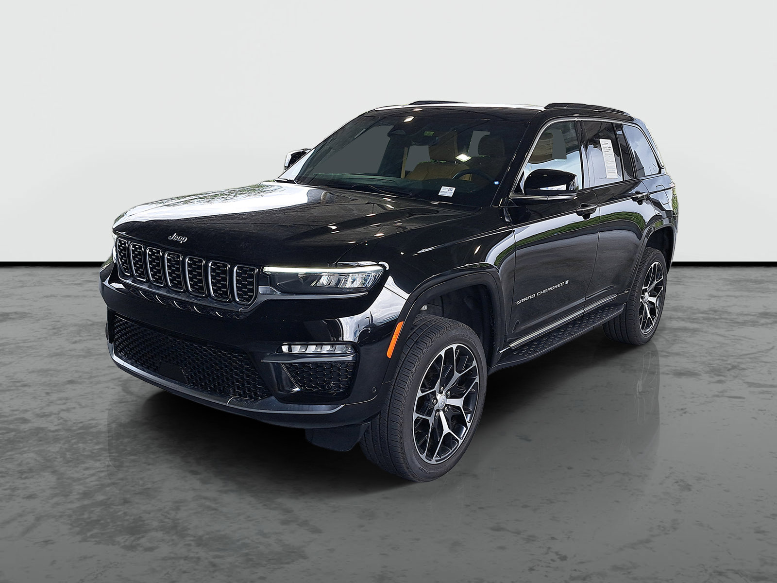 Certified 2024 Jeep Grand Cherokee Summit AWD/4WD image 4