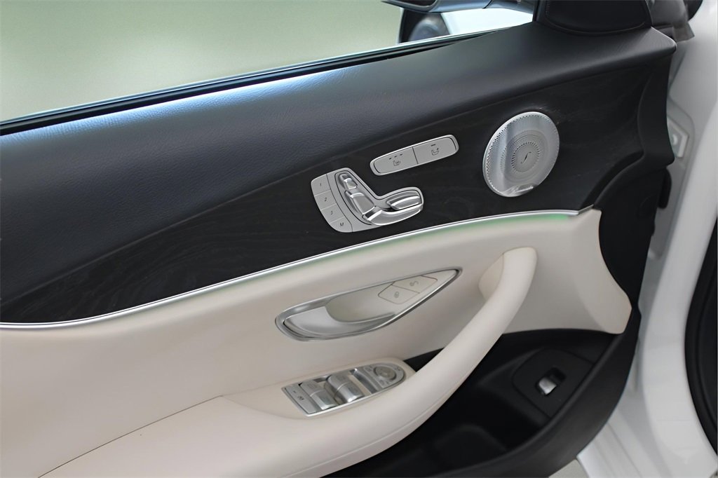 Used 2017 Mercedes-Benz E 300 4MATIC image 12