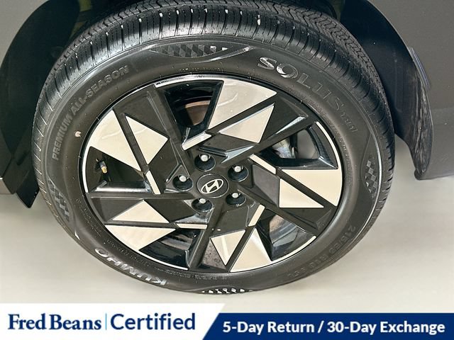 Certified 2024 Hyundai Kona SEL FWD image 31