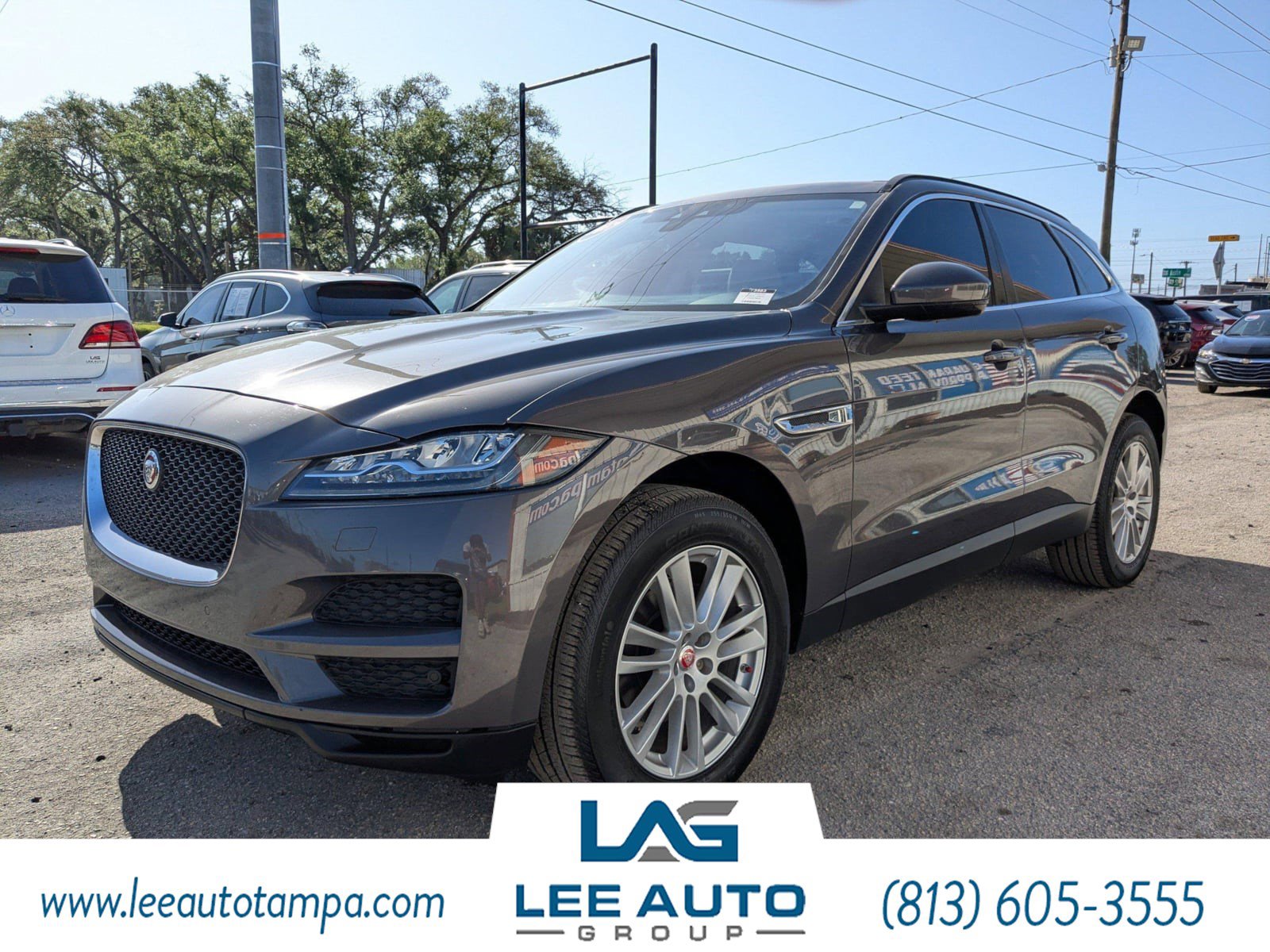 Used 2017 Jaguar F-PACE Prestige image 7