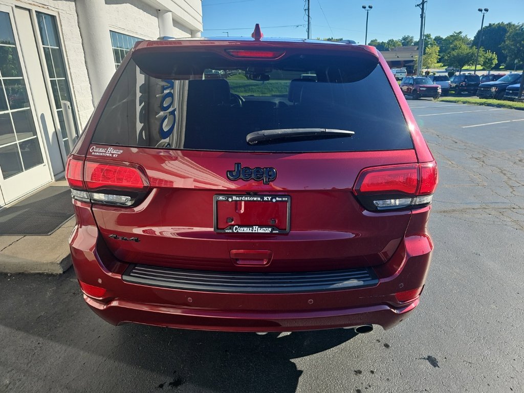Used 2020 Jeep Grand Cherokee Altitude AWD/4WD image 5