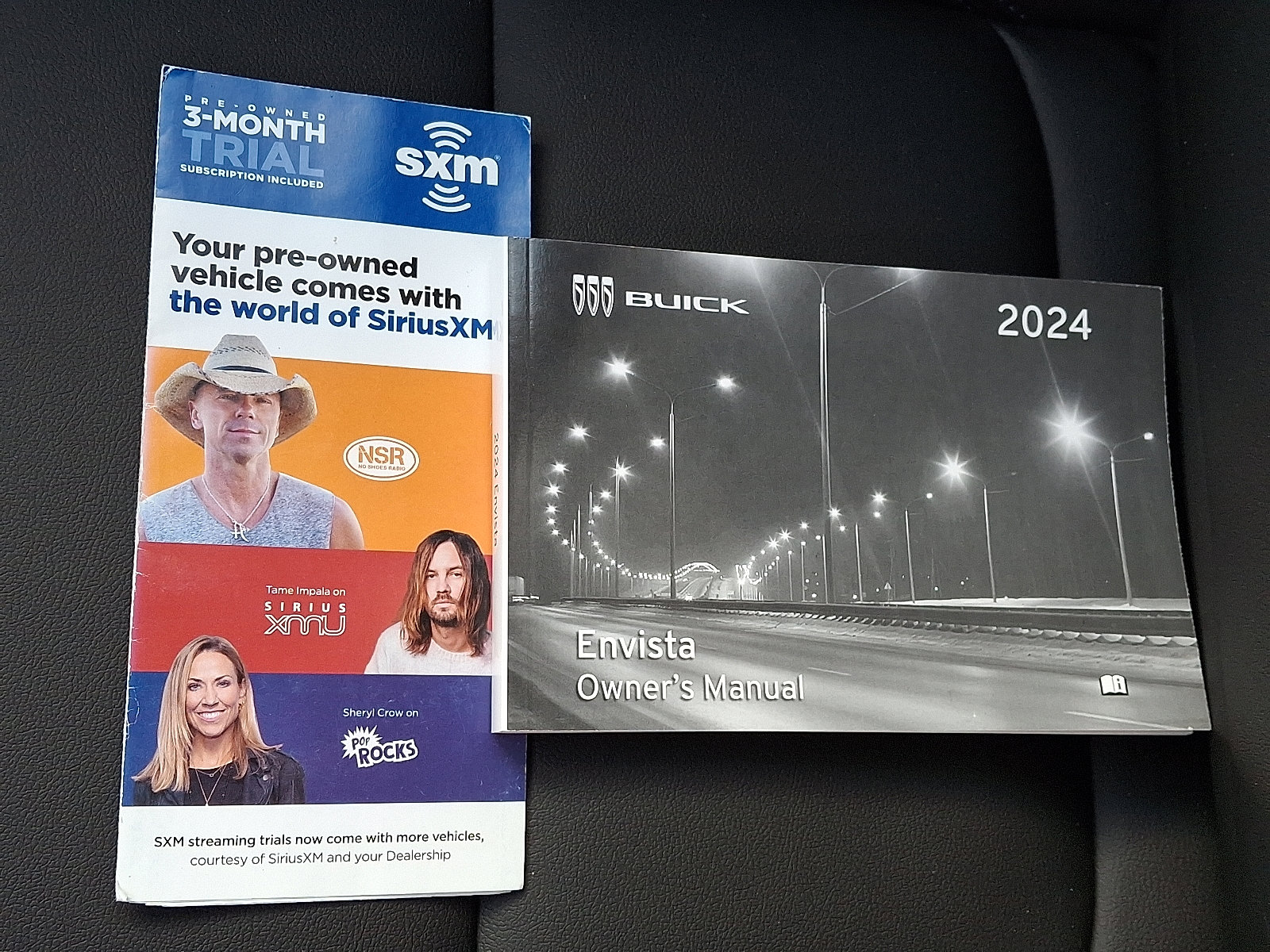 Used 2024 Buick Envista Sport Touring w/ Convenience I Package image 25