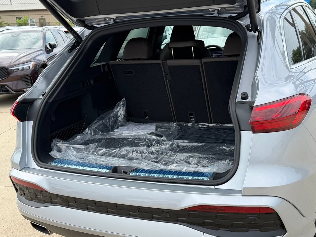 New 2026 Audi Q5 Premium AWD/4WD image 14