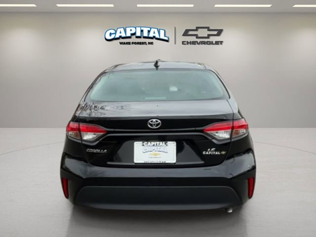 Used 2023 Toyota Corolla LE image 4