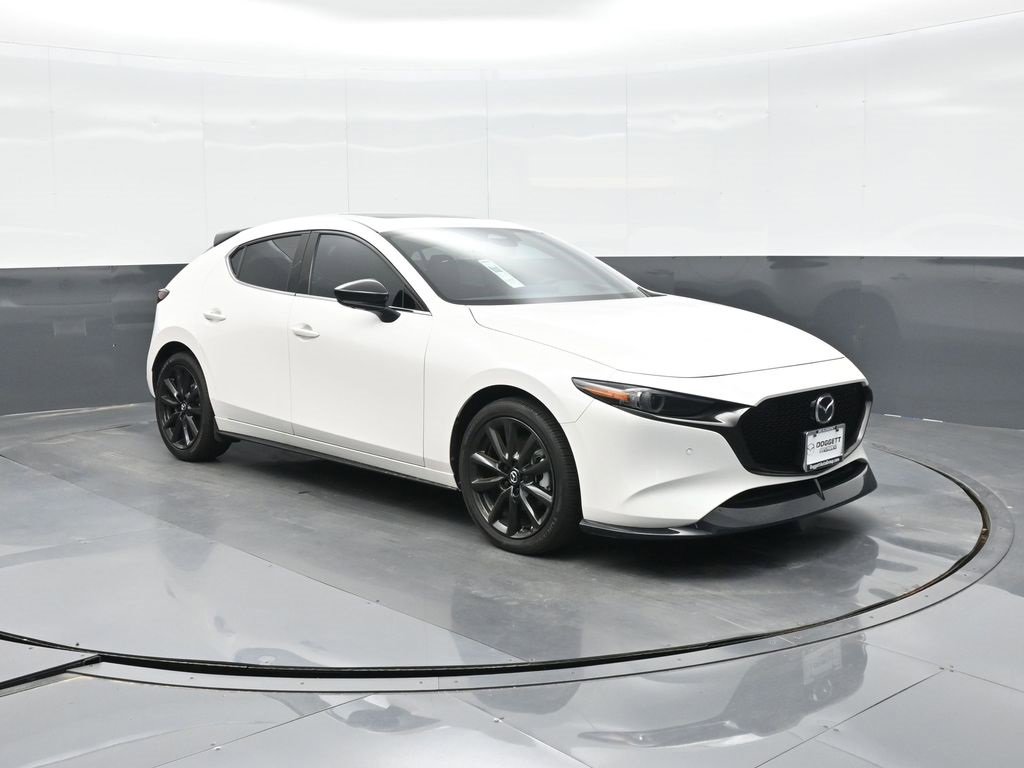 Used 2024 MAZDA MAZDA3 Hatchback w/Premium Plus Pkg image 21