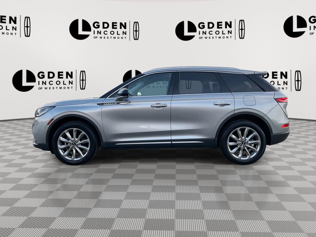 Used 2022 Lincoln Corsair AWD w/ Premium Package image 5