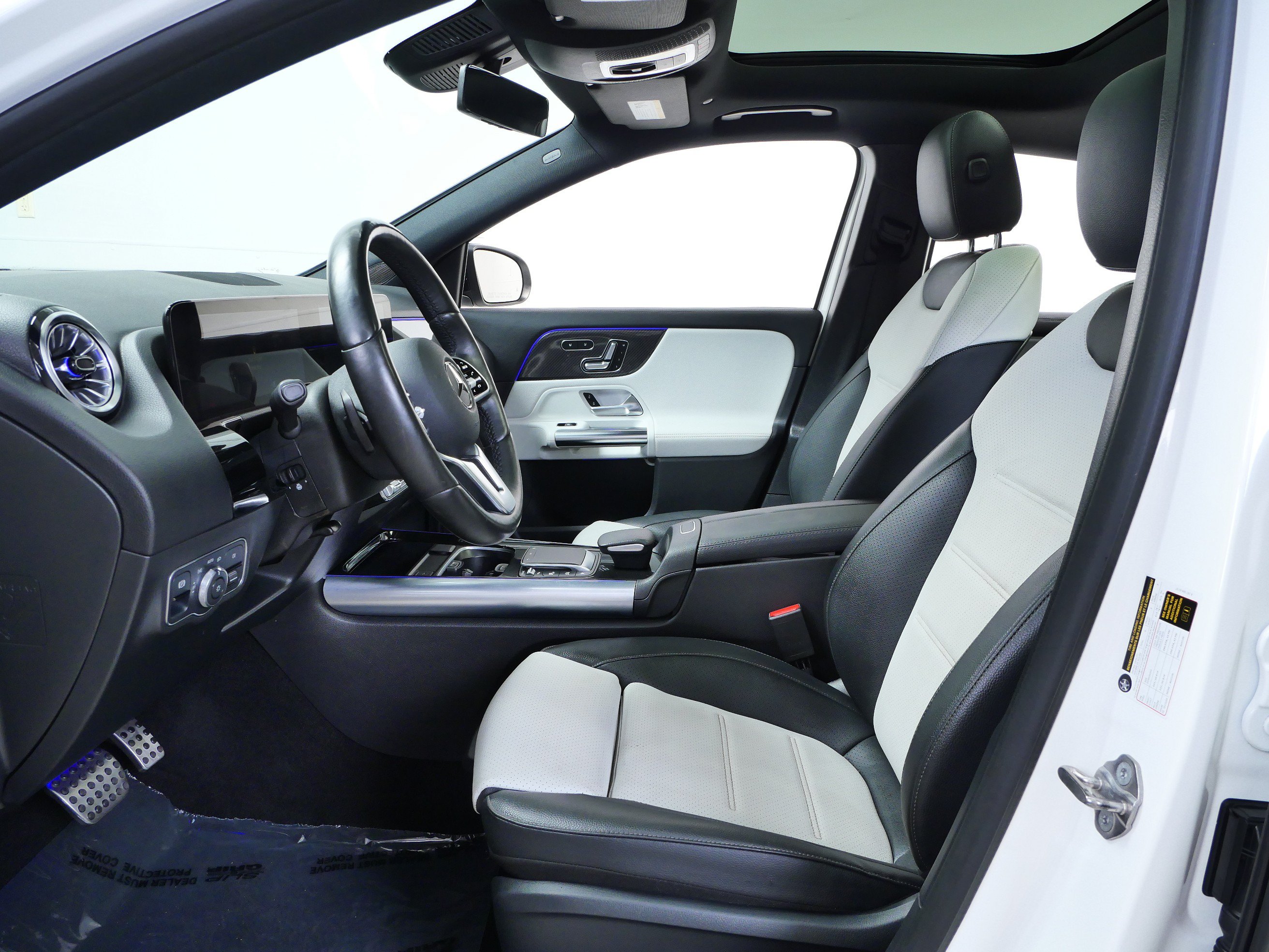 Used 2022 Mercedes-Benz GLA 250 4MATIC image 18