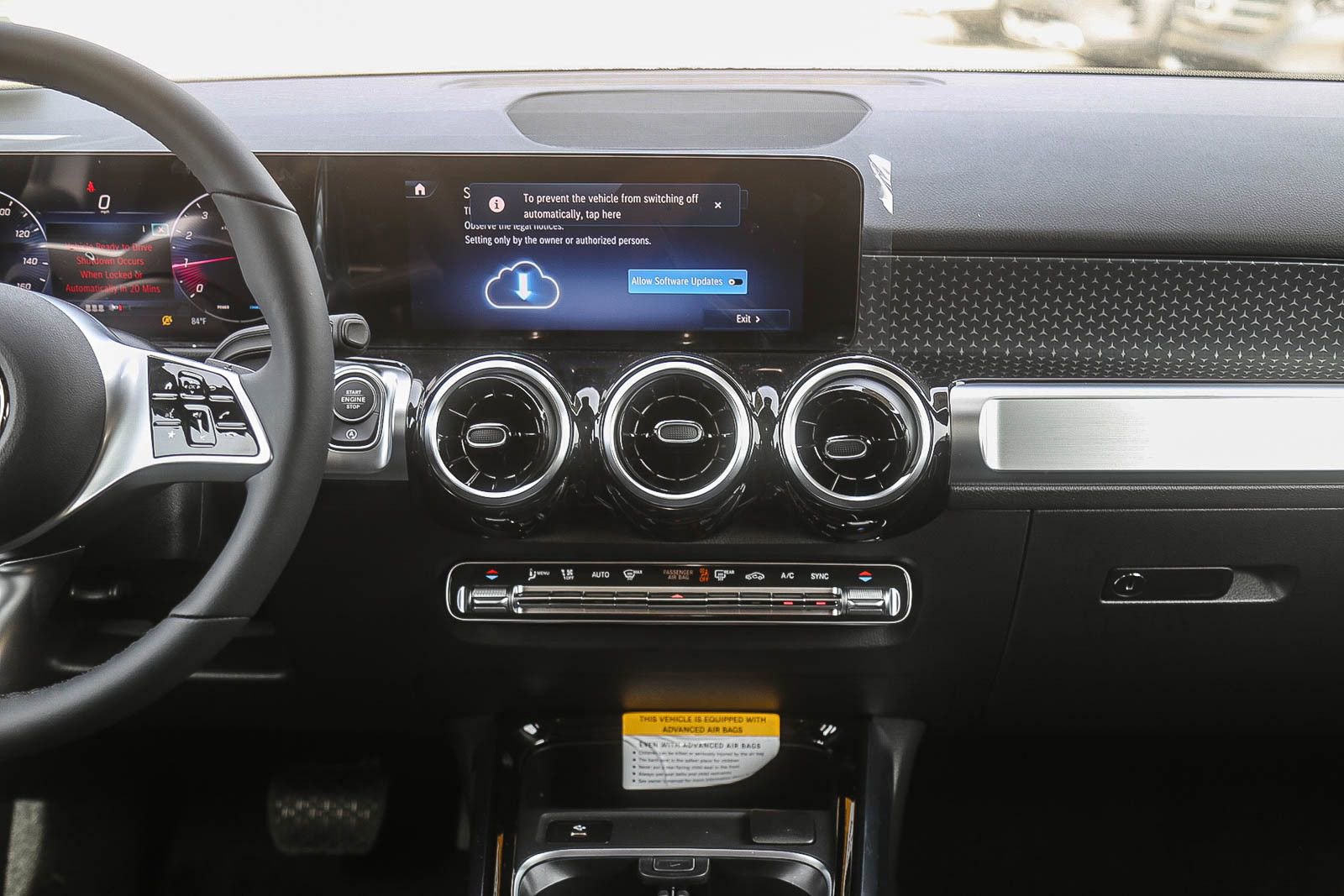 New 2026 Mercedes-Benz GLB 250 4MATIC image 11