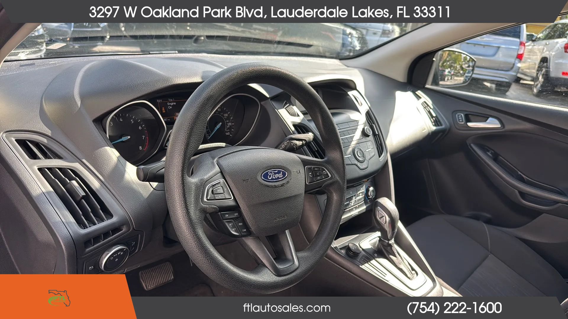 Used 2018 Ford Focus SE FWD image 24