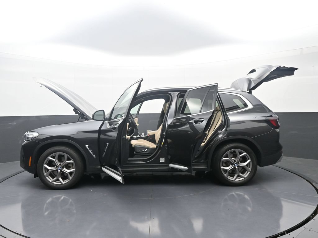 Used 2023 BMW X3 xDrive30i w/ Convenience Package AWD/4WD image 40