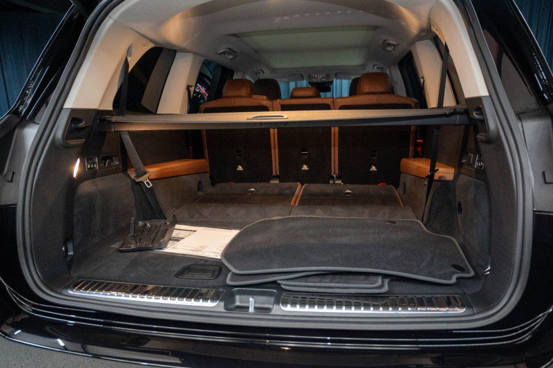 Certified 2026 Mercedes-Benz GLS 450 4MATIC image 39