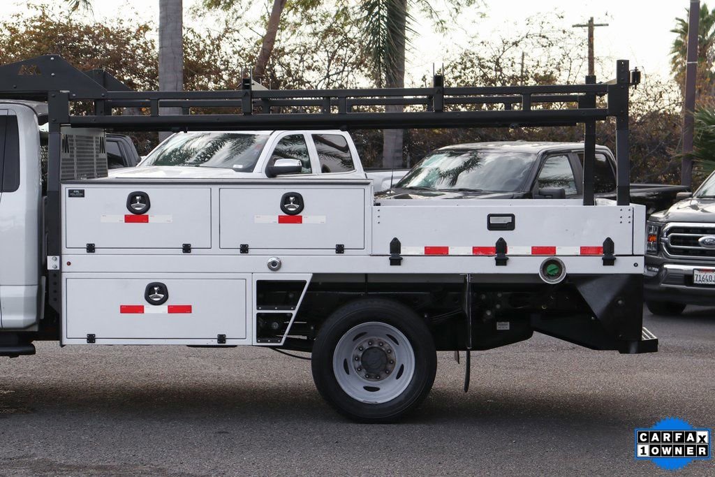 Used 2019 Ford F550 2WD Regular Cab Super Duty image 6