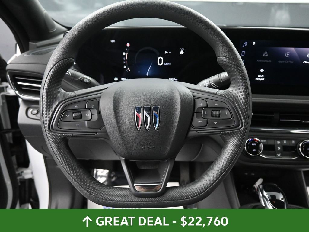 Used 2025 Buick Envista Preferred image 32