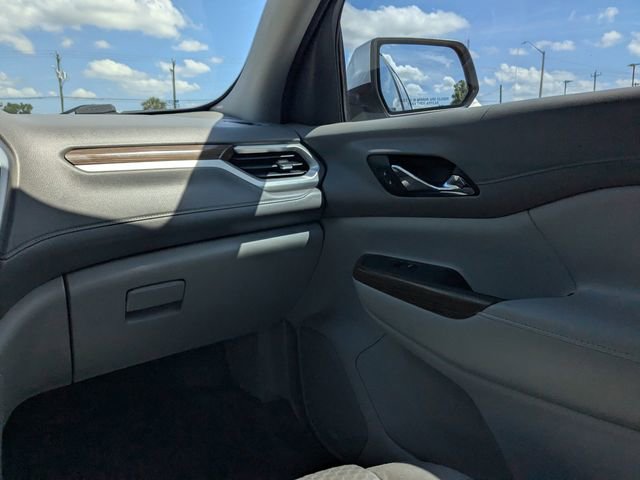 Used 2019 GMC Acadia SLE w/ LPO, Floor Liner Package FWD image 16