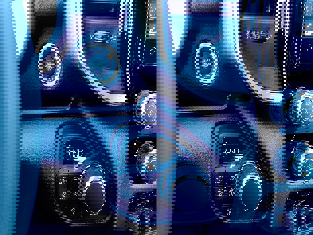 New 2026 RAM 1500 4x4 Crew Cab image 26