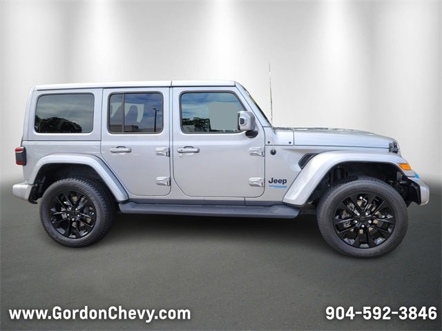 Used 2021 Jeep Wrangler Unlimited Sahara image 7