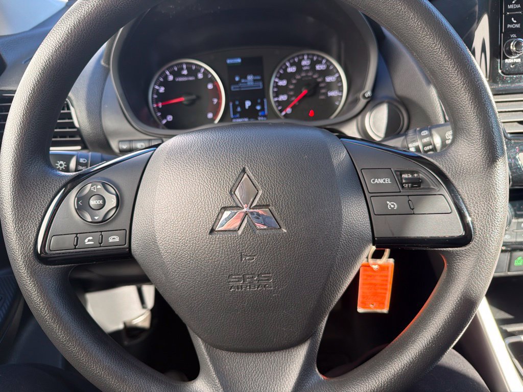 Used 2022 Mitsubishi Eclipse Cross ES AWD/4WD image 39