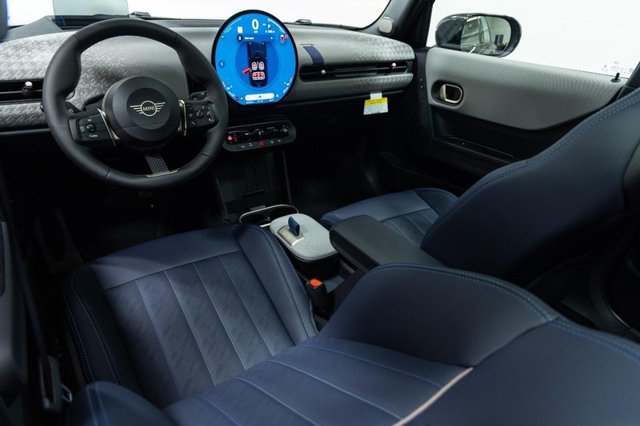 Certified 2026 MINI Cooper S FWD image 17