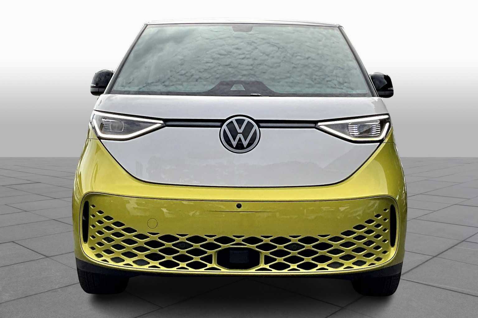 New 2025 Volkswagen ID. Buzz 1st Edition image 3