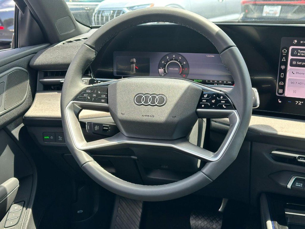 New 2026 Audi Q3 quattro 2.0T AWD/4WD image 9