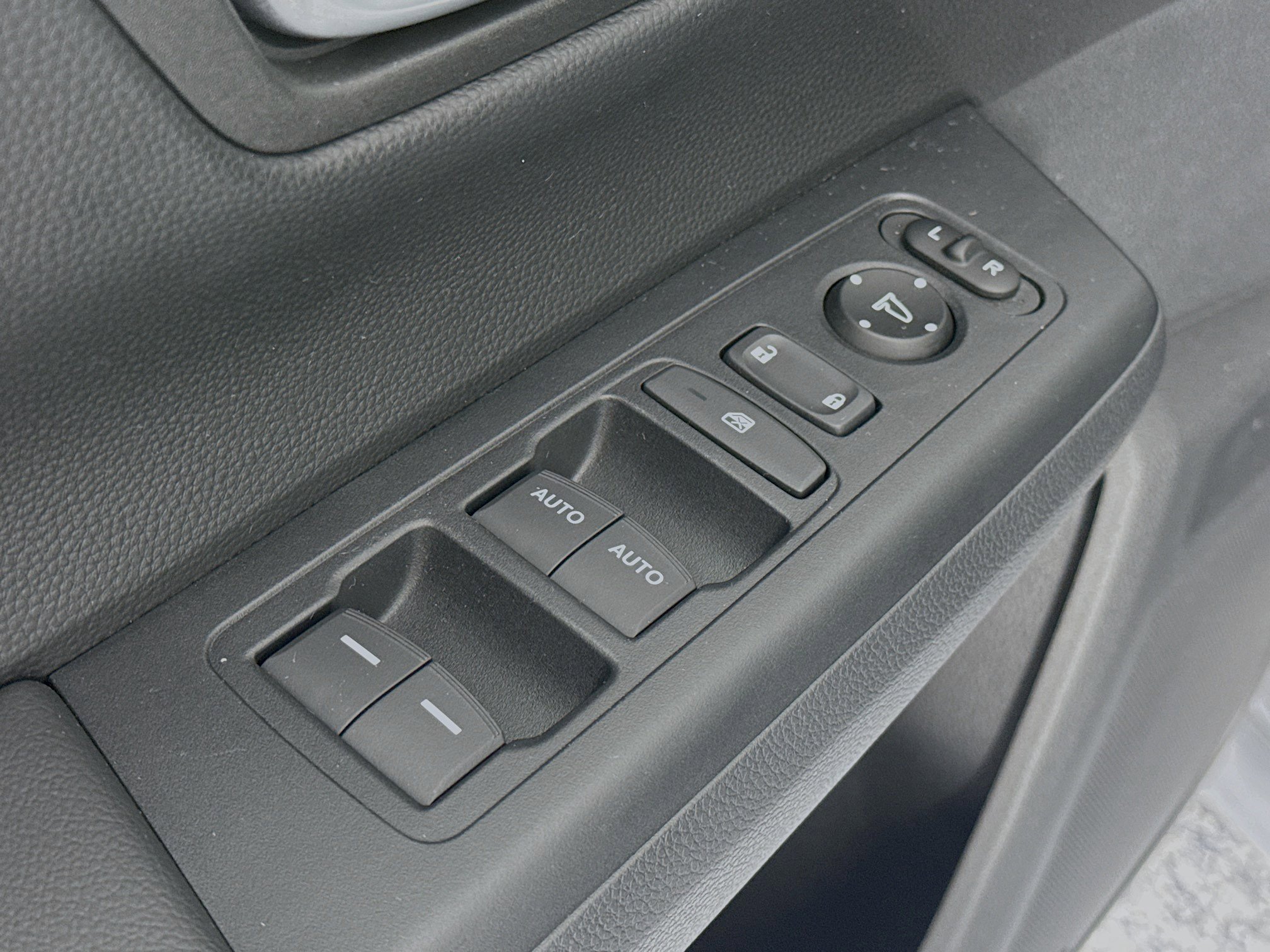 Certified 2023 Honda CR-V Sport image 17