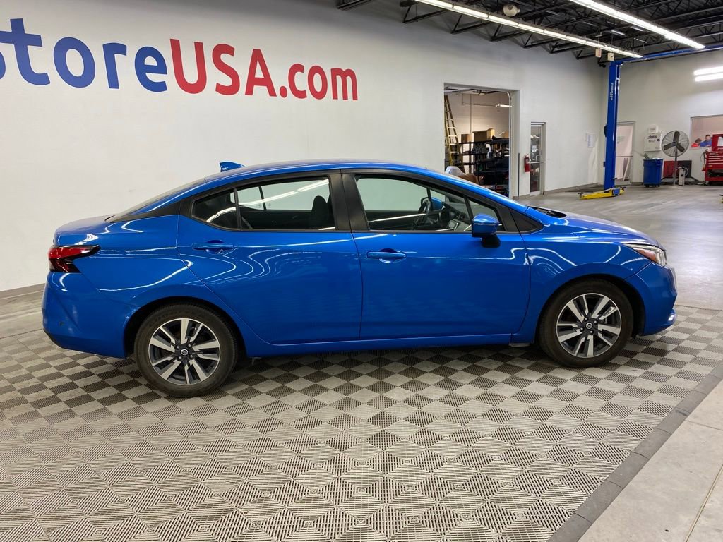 Used 2020 Nissan Versa SV image 7