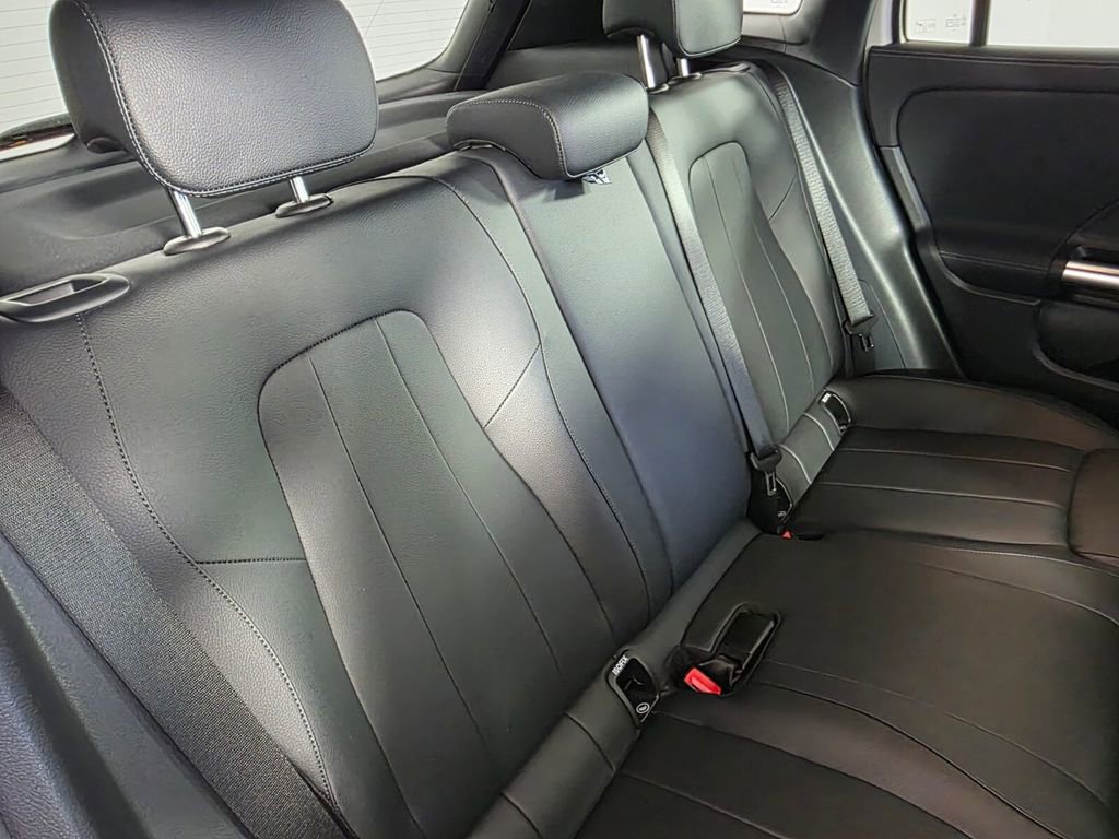 Certified 2022 Mercedes-Benz GLA 250 image 27