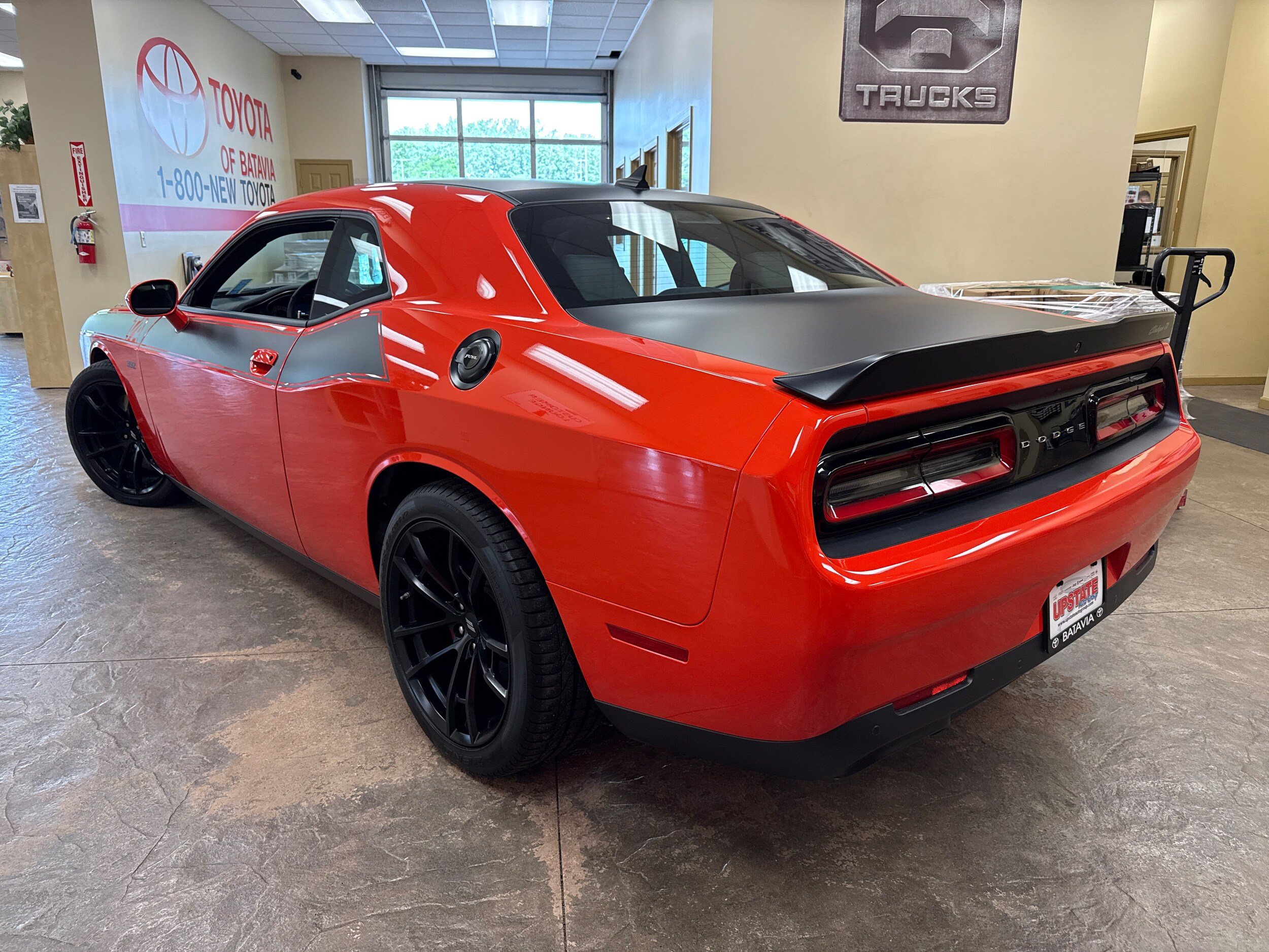 Used 2018 Dodge Challenger T/A RWD image 13