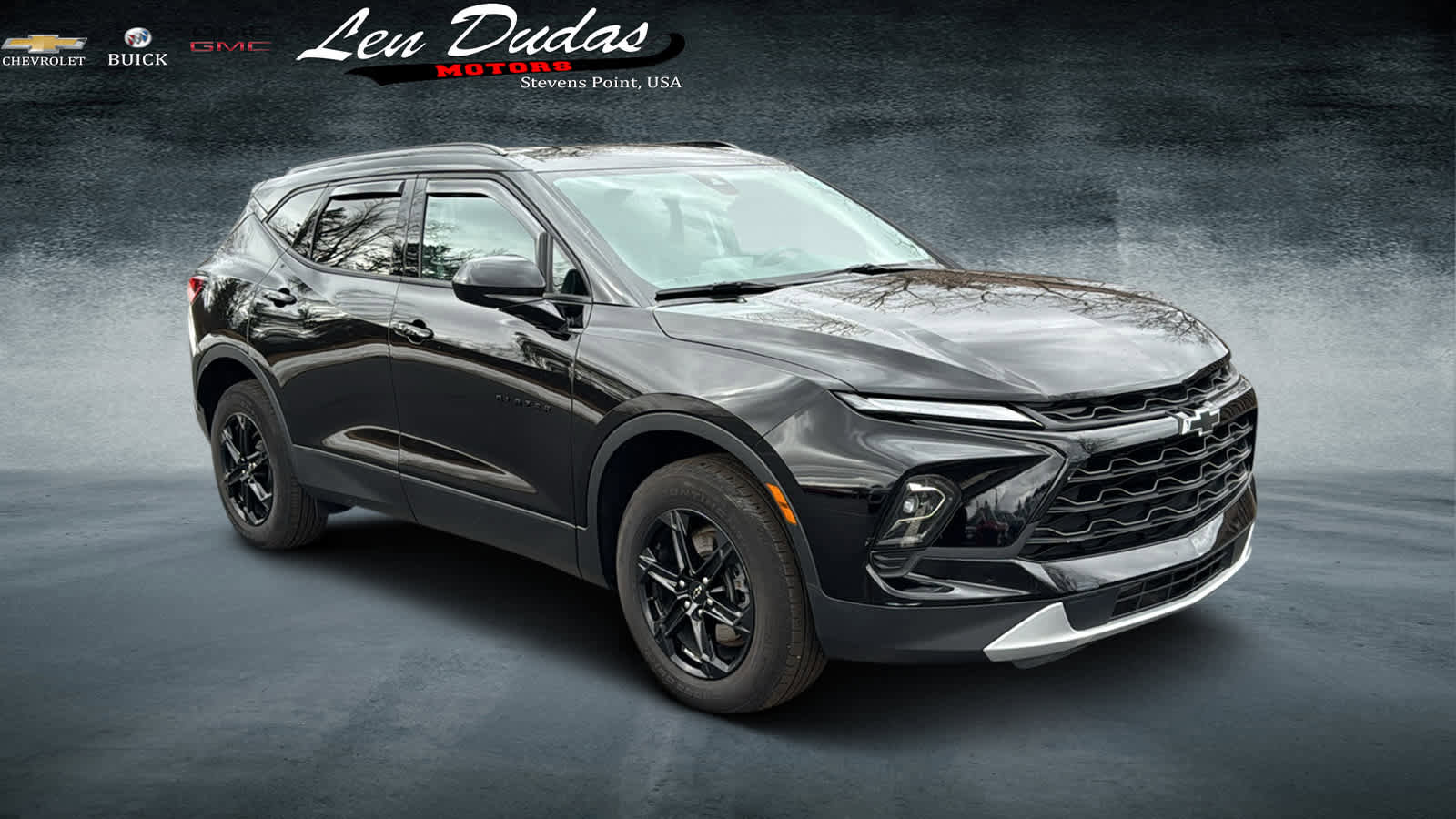 Used 2024 Chevrolet Blazer LT w/ Convenience Package AWD/4WD image 1