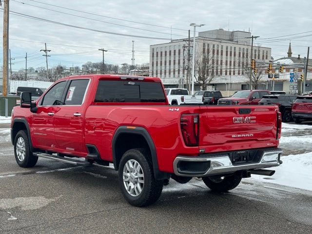 Used 2024 GMC Sierra 3500 SLT w/ SLT Premium Package AWD/4WD image 4