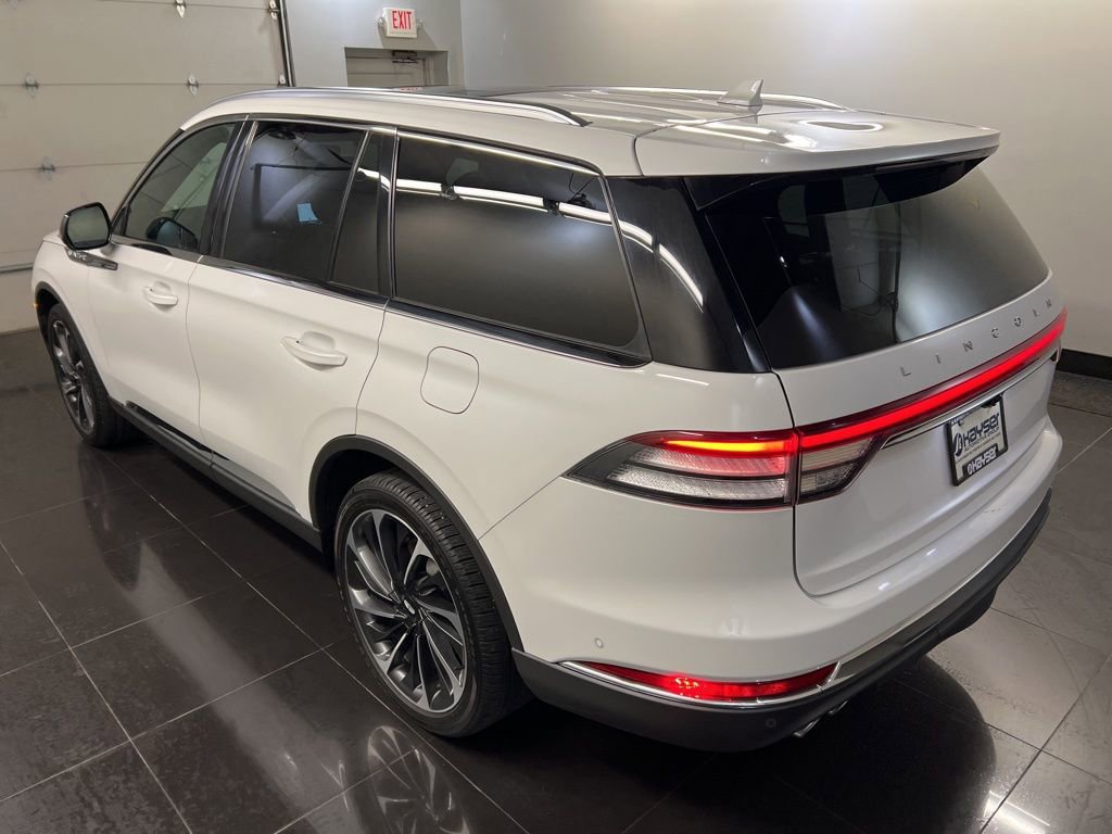 Certified 2021 Lincoln Aviator Reserve w/ Equipment Group 202A AWD/4WD image 4