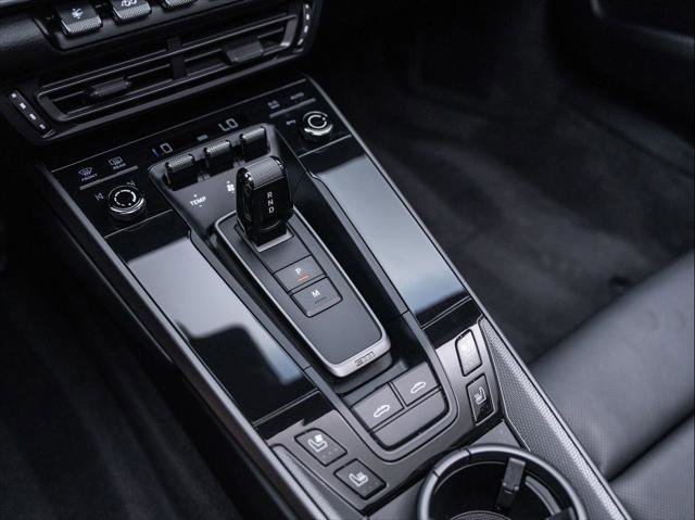 Used 2024 Porsche 911 Targa 4S w/ Premium Package image 32