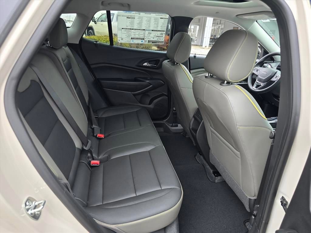 New 2026 Chevrolet Trax ACTIV w/ Sunroof Package image 13