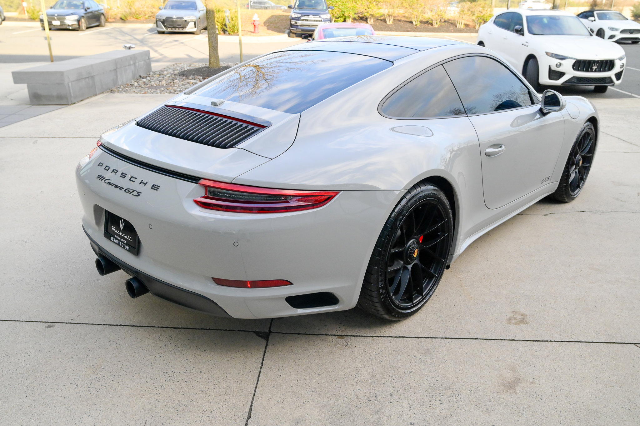 Used 2019 Porsche 911 Carrera GTS image 5