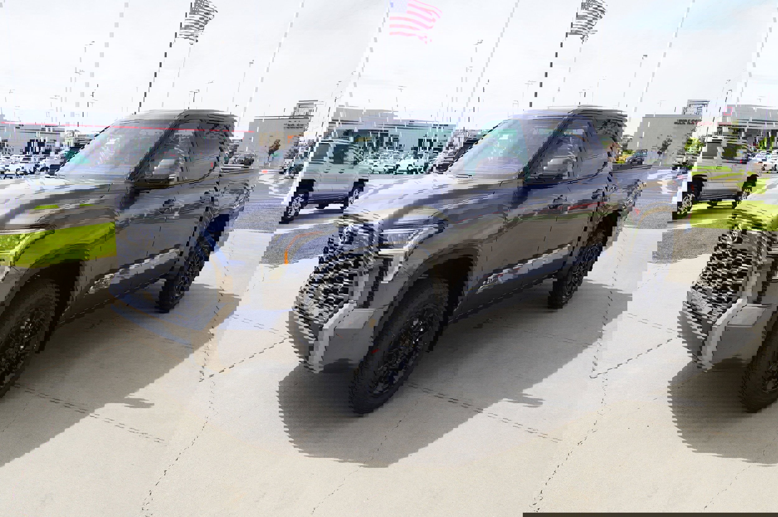 New 2026 Toyota Tundra Platinum w/ TRD Off-Road Package image 4