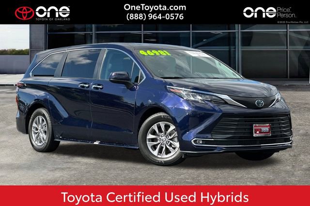 Certified 2023 Toyota Sienna XLE