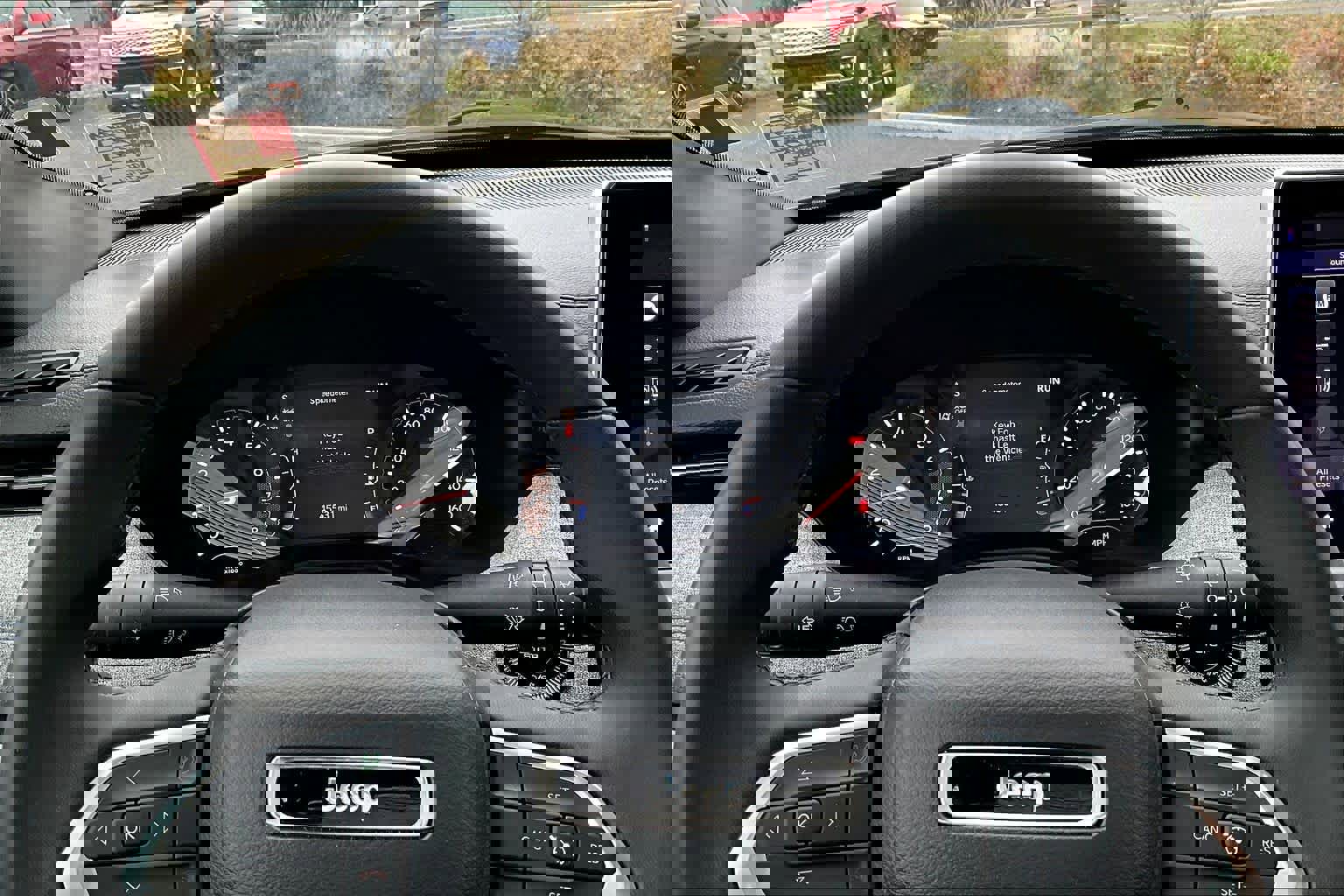 Used 2024 Jeep Compass Latitude image 18