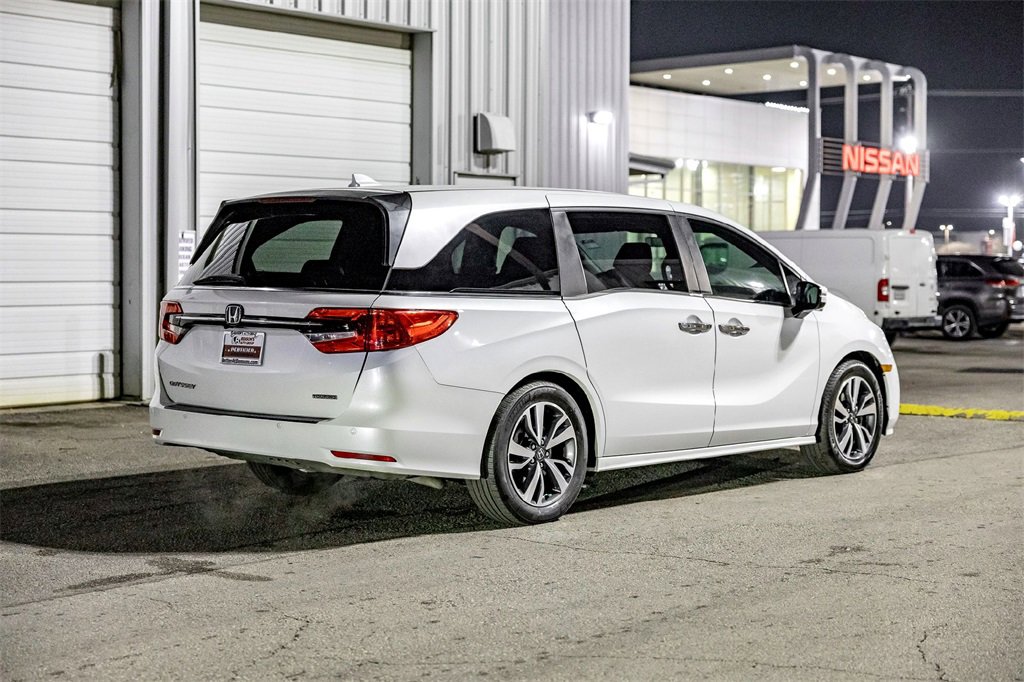 Used 2022 Honda Odyssey Touring image 5