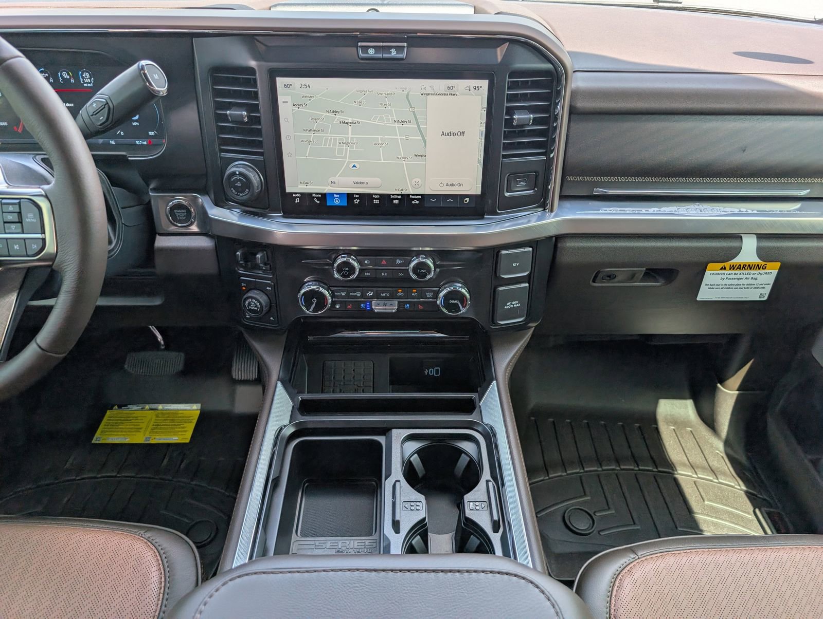 New 2026 Ford F250 4x4 Crew Cab Super Duty image 7