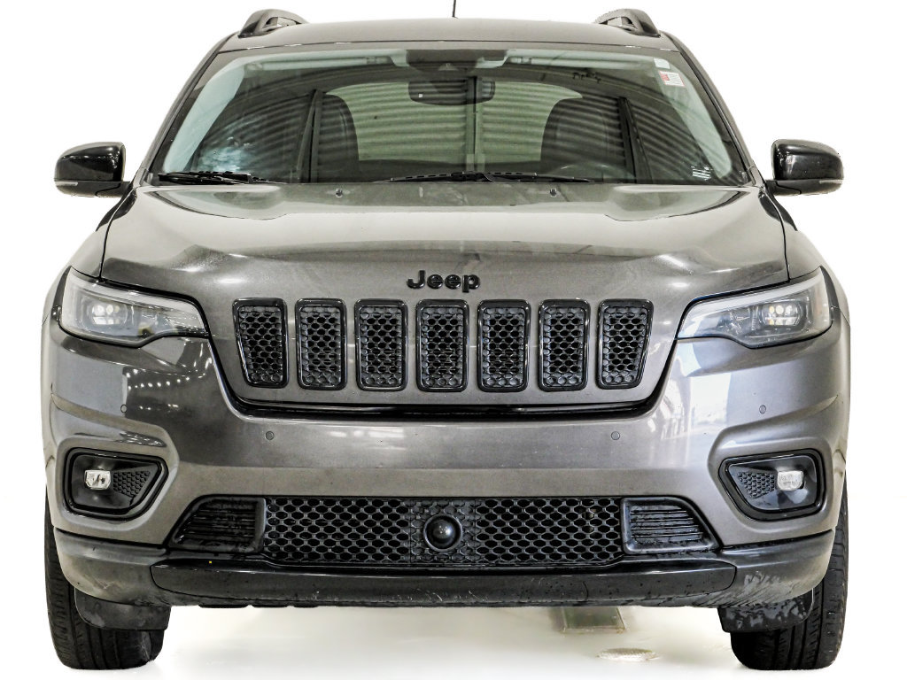 Used 2023 Jeep Cherokee Altitude Lux AWD/4WD image 2