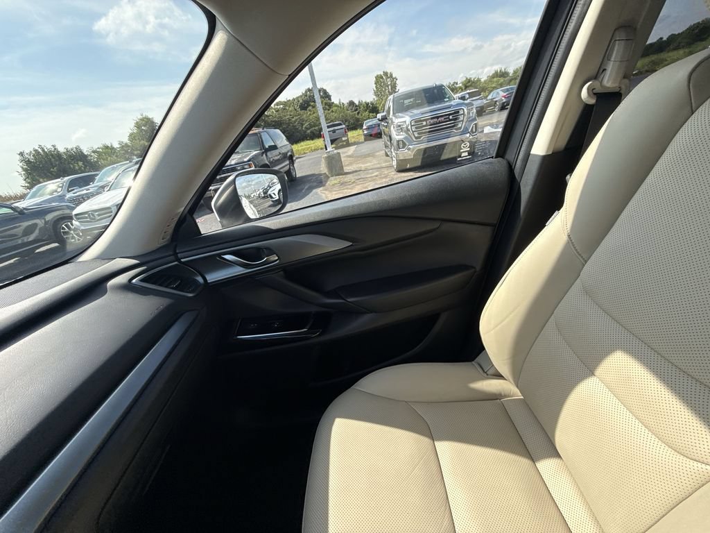 Used 2023 MAZDA CX-9 Touring Plus AWD/4WD image 26