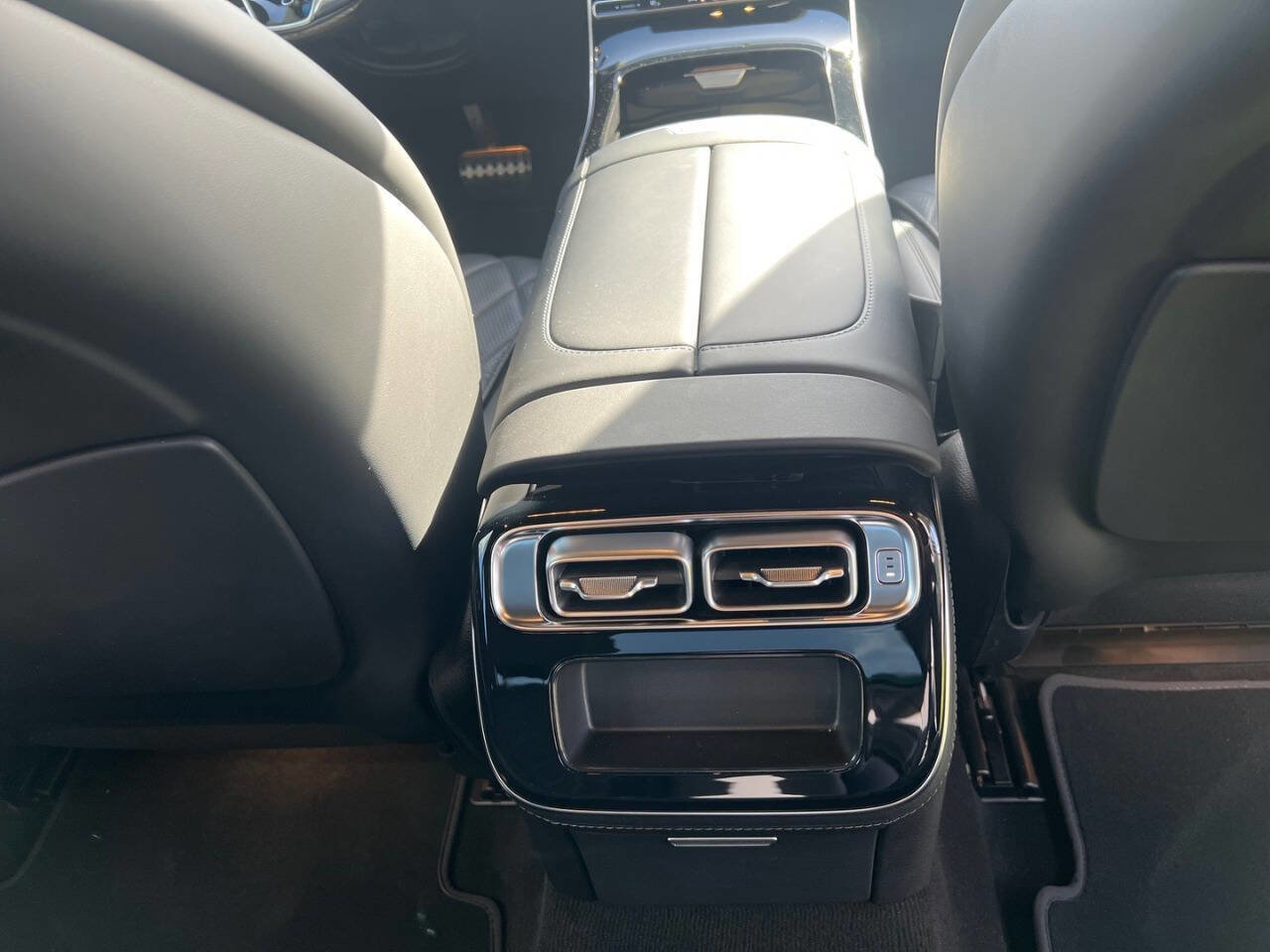 Used 2023 Mercedes-Benz S 580 4MATIC Sedan image 19