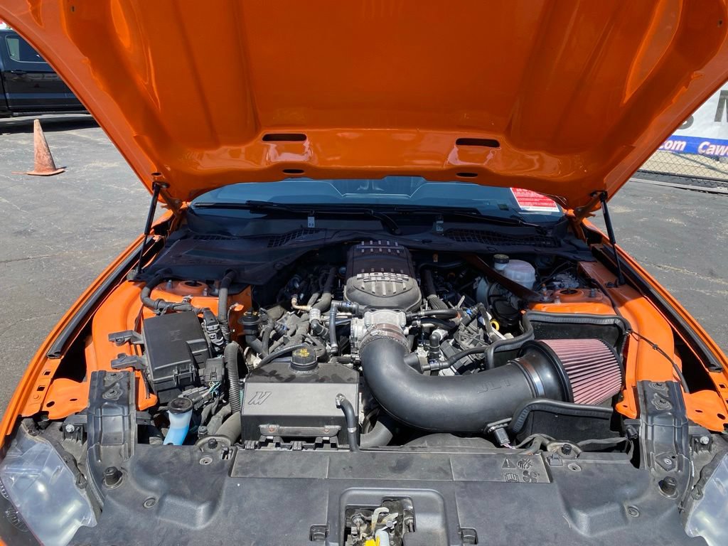 Used 2020 Ford Mustang GT Premium w/ GT Performance Package RWD image 9