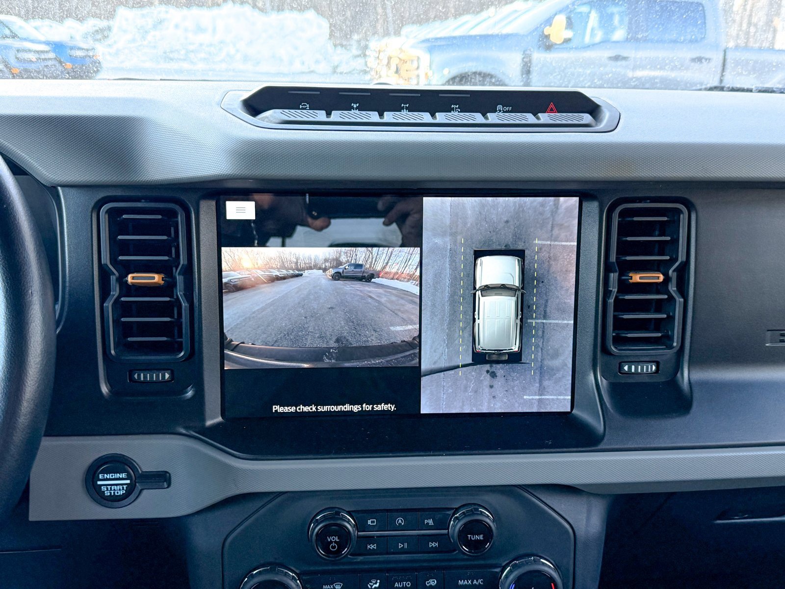 Certified 2022 Ford Bronco Badlands image 22