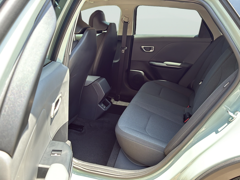 New 2026 Kia K4 FWD image 16