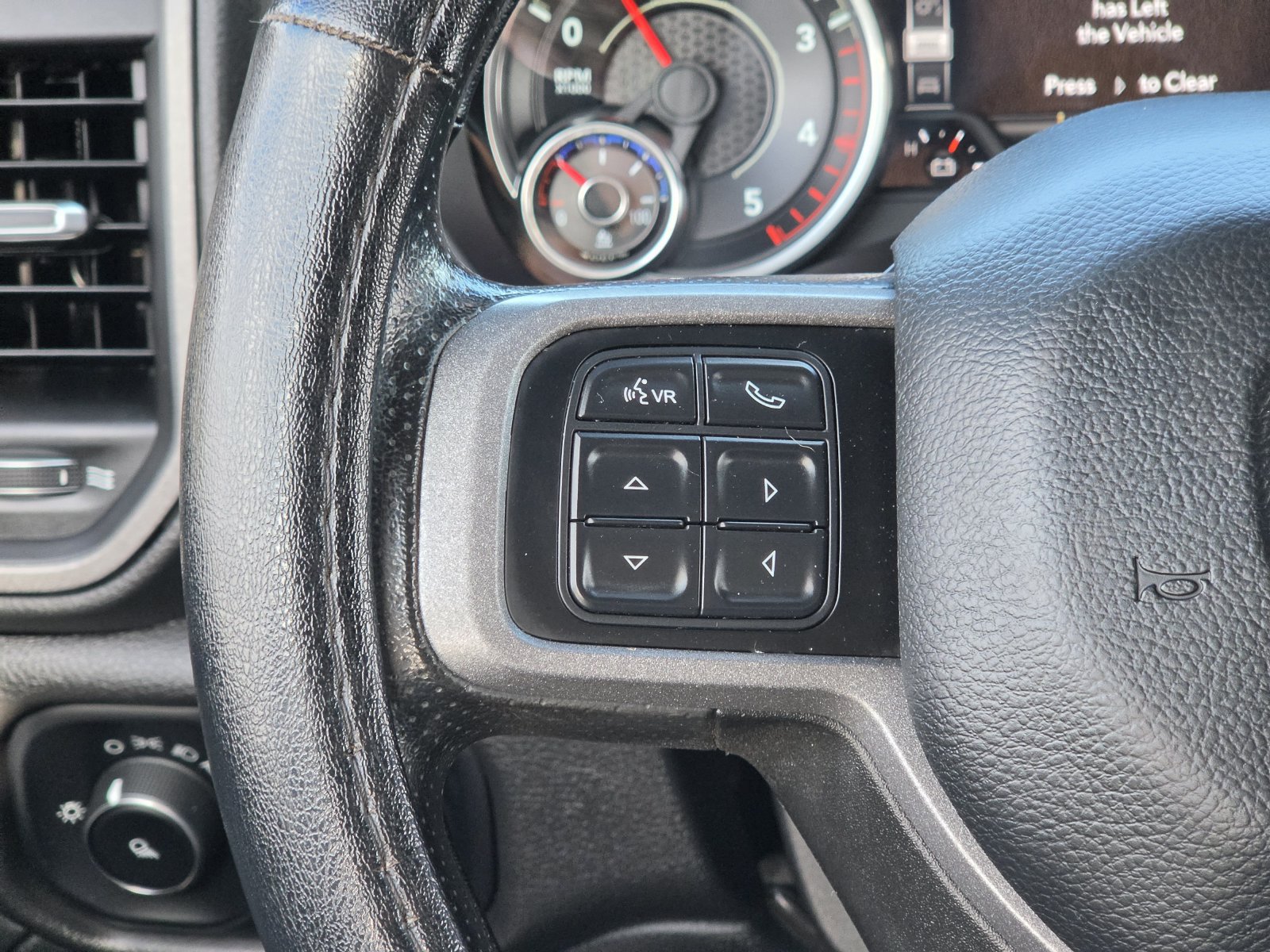 Used 2022 RAM 2500 Tradesman w/ Snow Chief Group AWD/4WD image 27