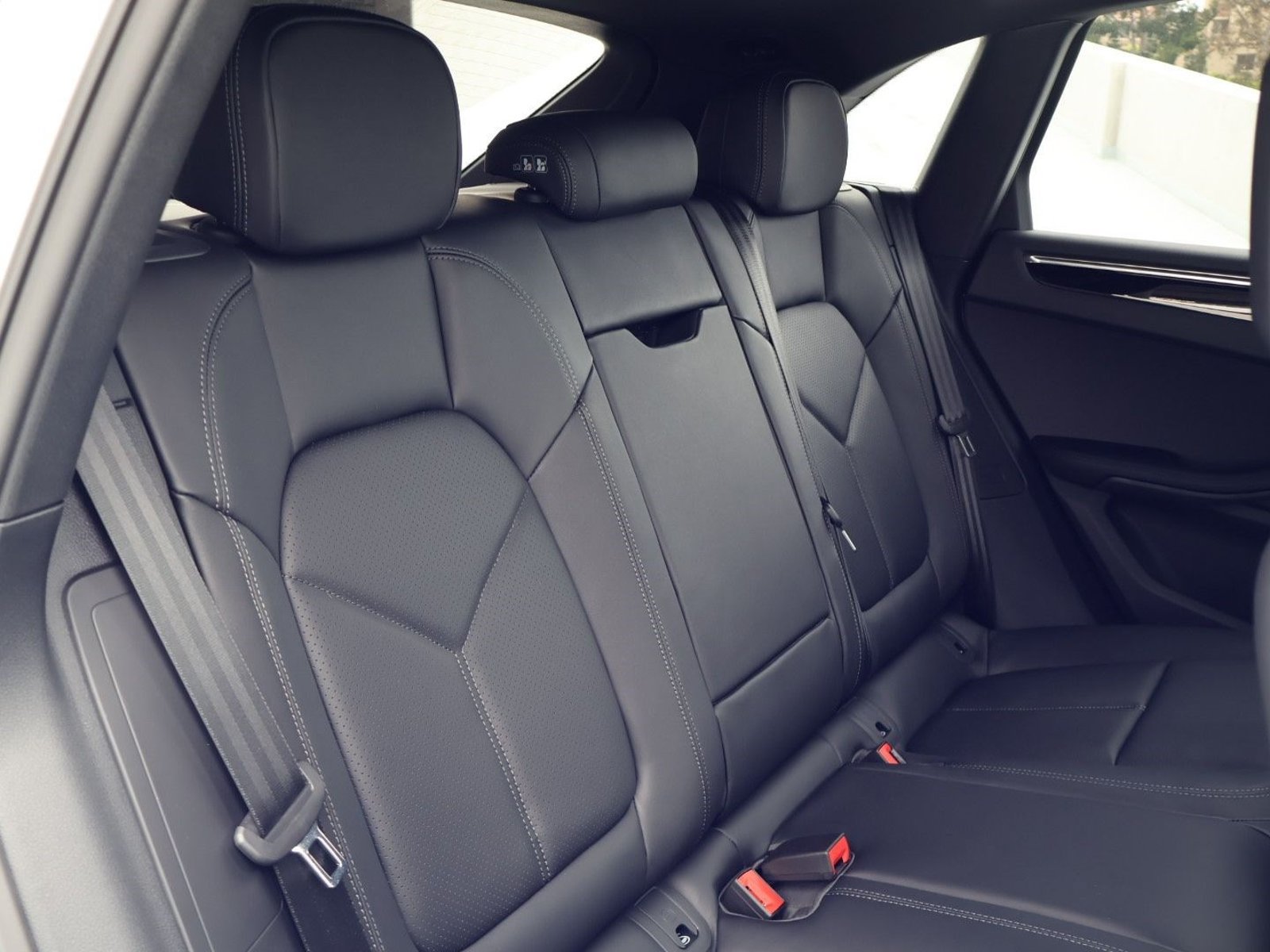 New 2026 Porsche Macan S AWD/4WD image 23