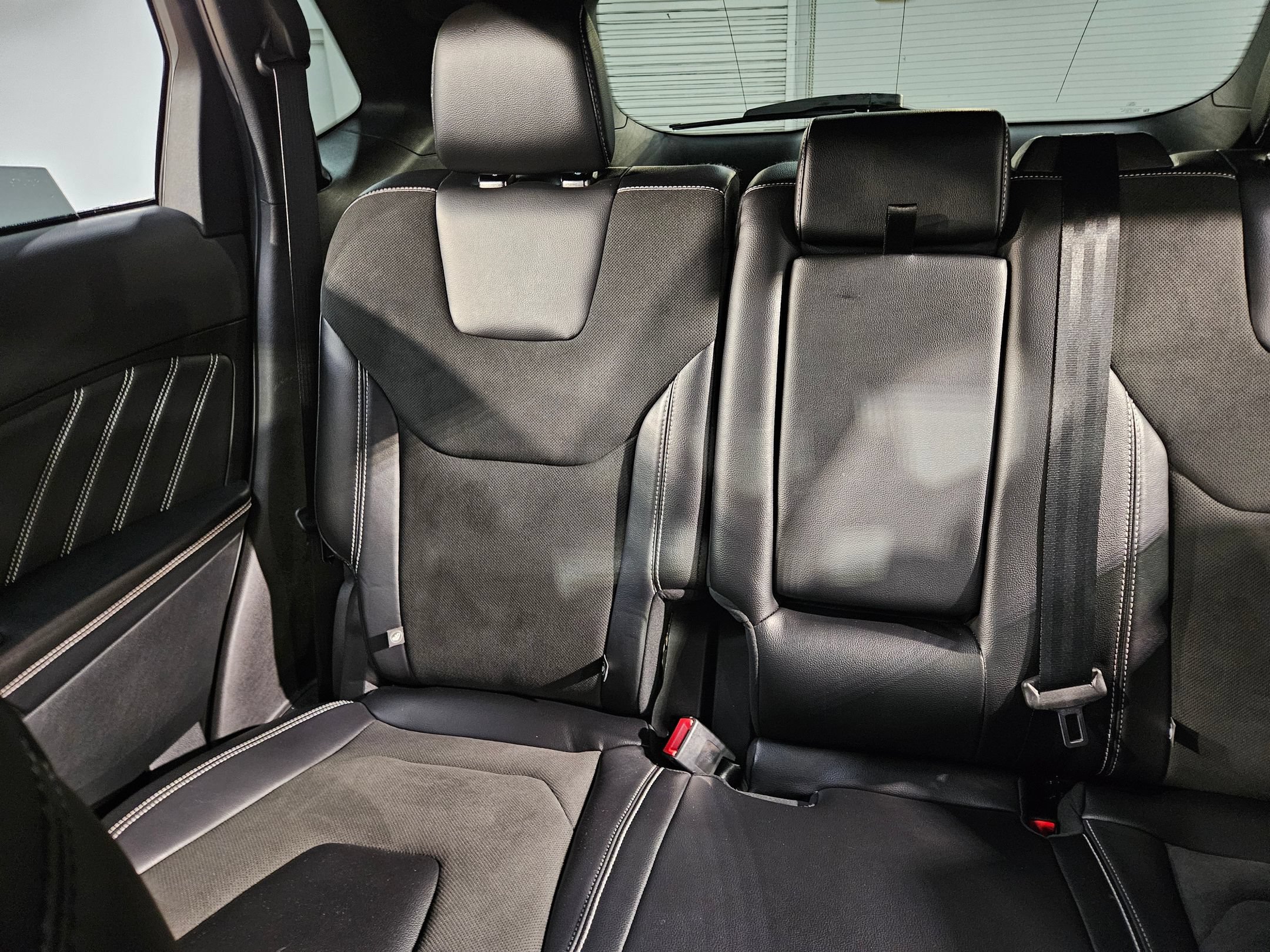 Used 2023 Ford Edge ST AWD/4WD image 12