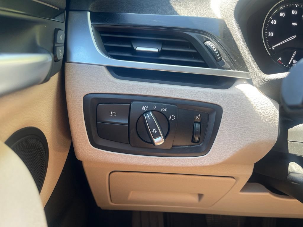 Used 2018 BMW X1 xDrive28i AWD/4WD image 23