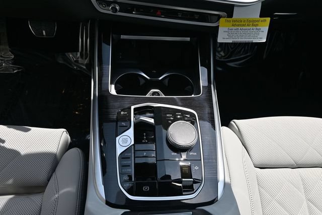 New 2027 BMW X7 xDrive40i w/ M Sport Package AWD/4WD image 27